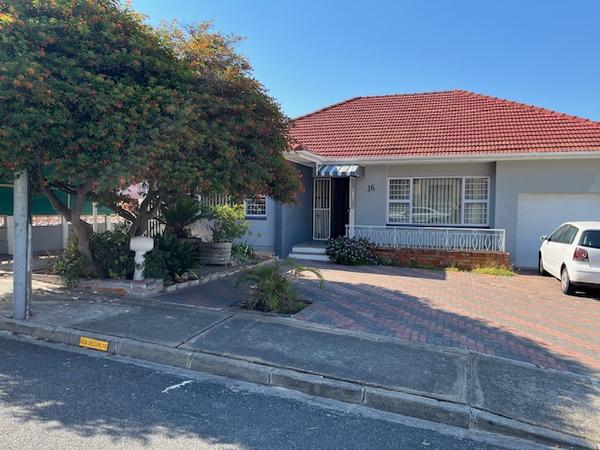Property For Sale in Avondale, Parow
